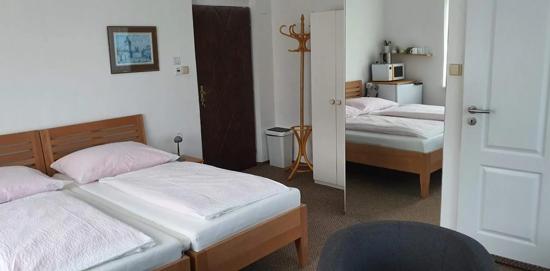 Fontana Hotel Praag 3*,